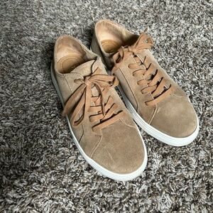 Portland Leather Sneakers